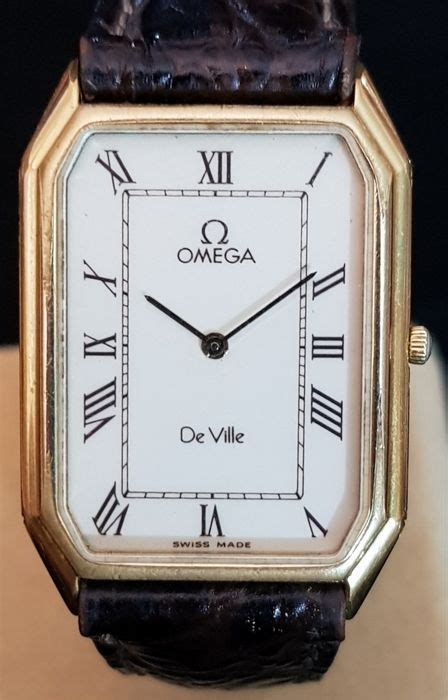 Gentleman's Omega Deville 1980's Cal 1377 Quartz.